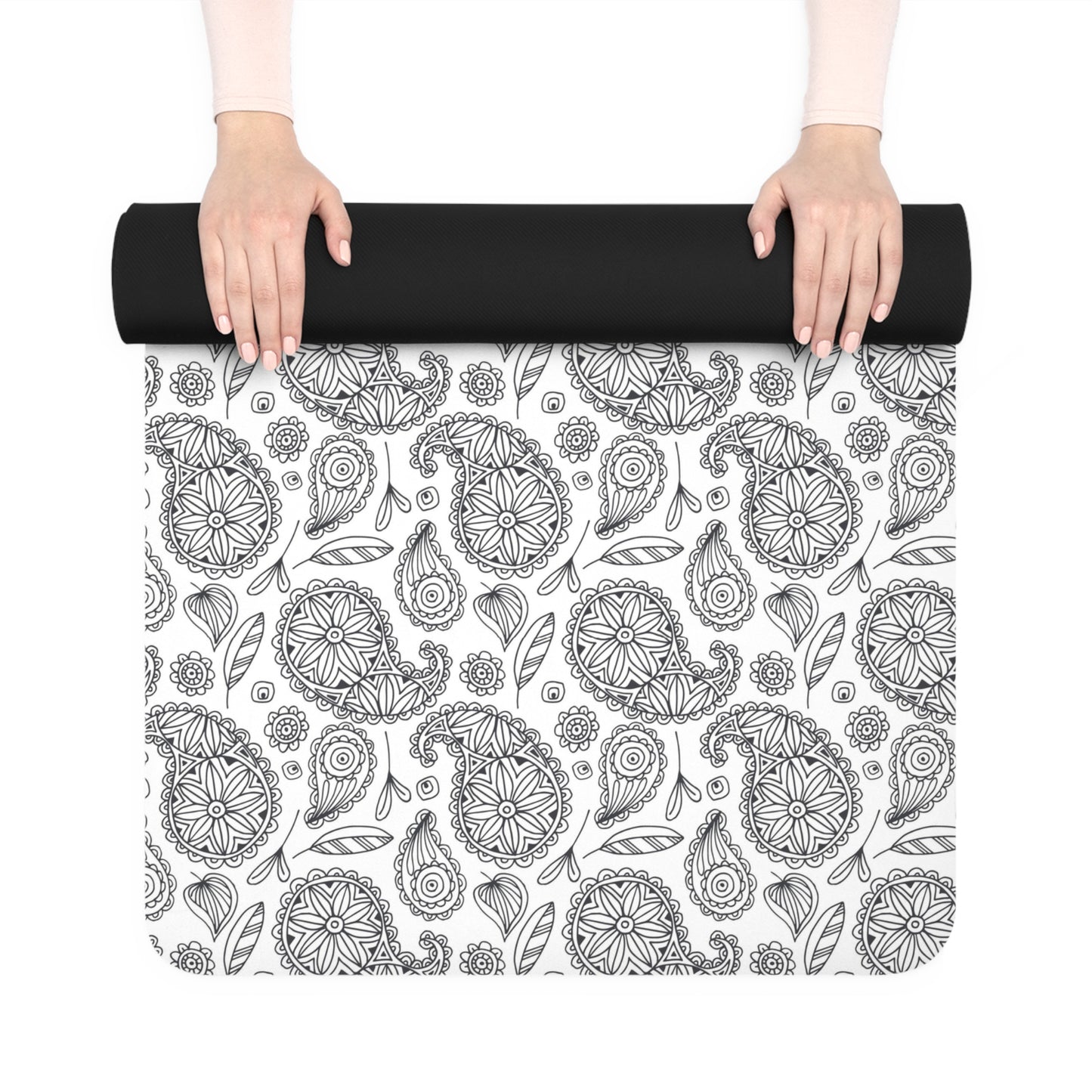 B/W Paisley Patterned Rubber Yoga Mat