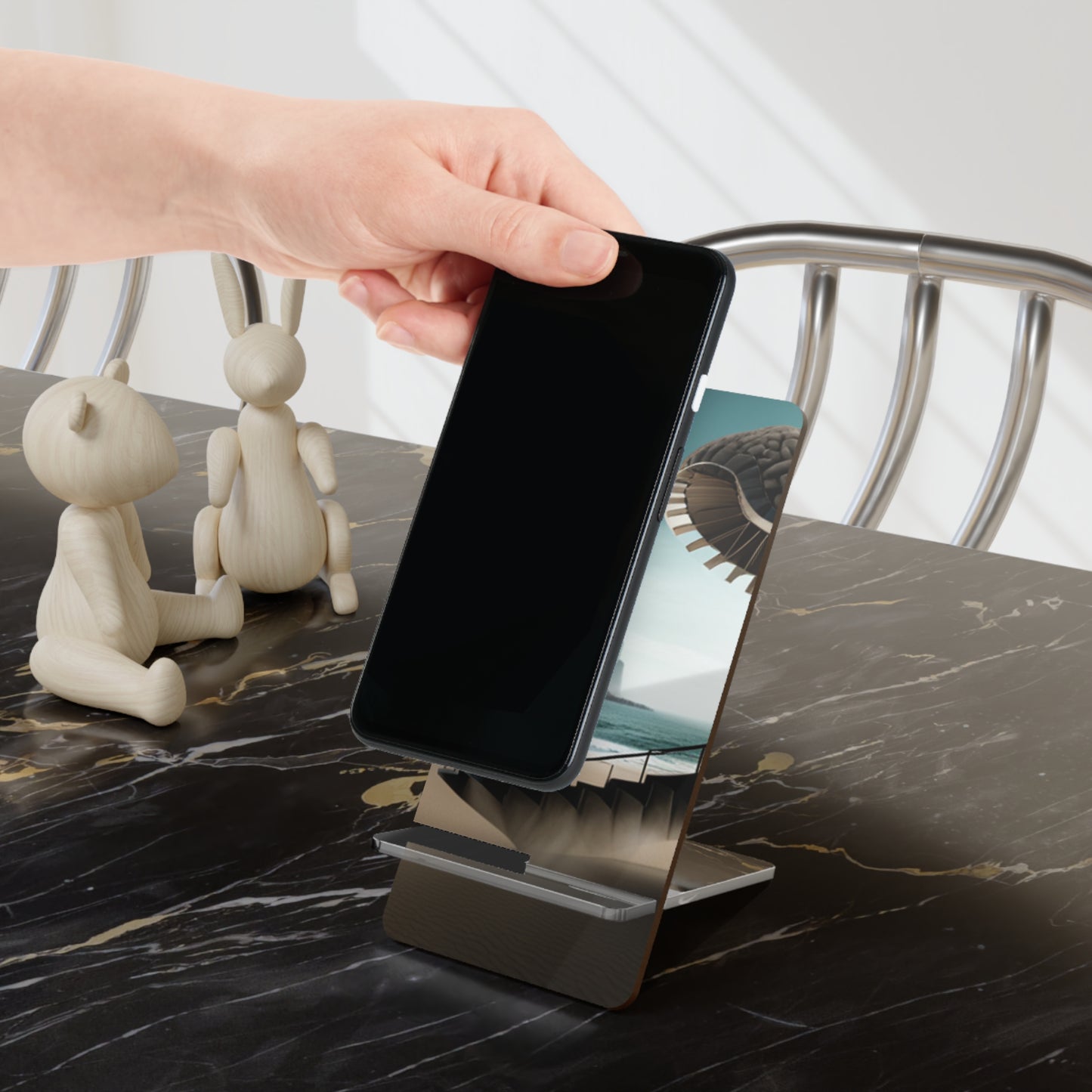 'Me-Topia' Mobile Display Stand for Smartphones